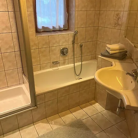 Weitblick - Cosy 65m2 With Balcony Apartmán